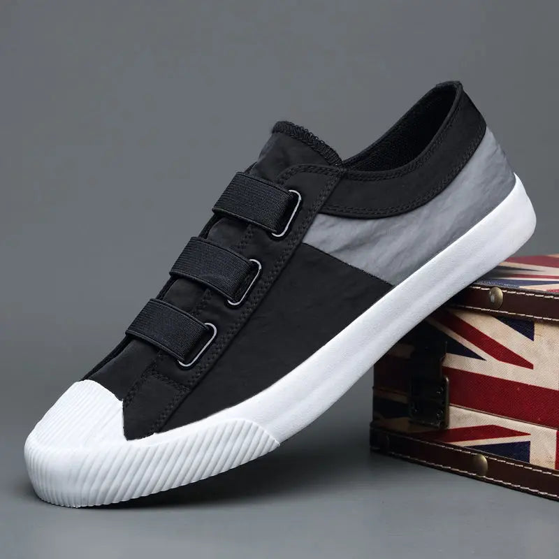 Breathable Black Lightweight Sneakers - Image 11